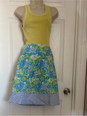 Lilly Pulitzer Floral A-Line Skirt size 2 Cotton w/pockets